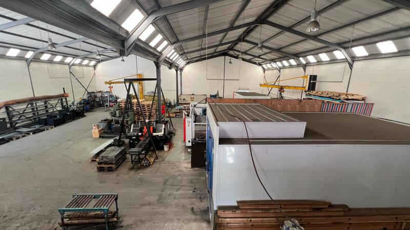 To Let commercial Property for Rent in Killarney Gardens Western Cape